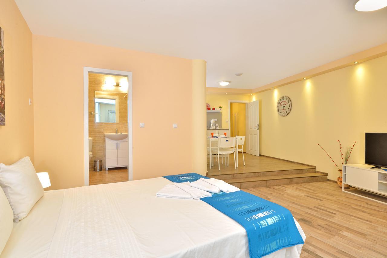 Central Studio #2 Burgas Exterior photo